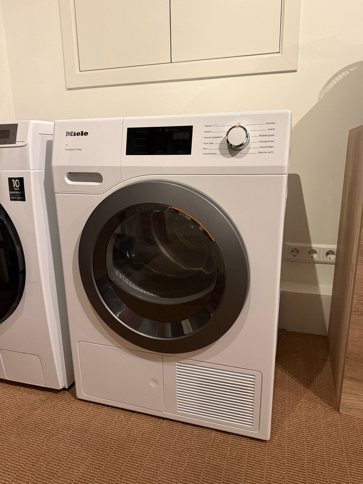 Miele T1 EcoSpeed TCF650WP warmtepompdroger 8 kg, Ophalen, 6 tot 8 kg, Zo goed als nieuw, Voorlader
