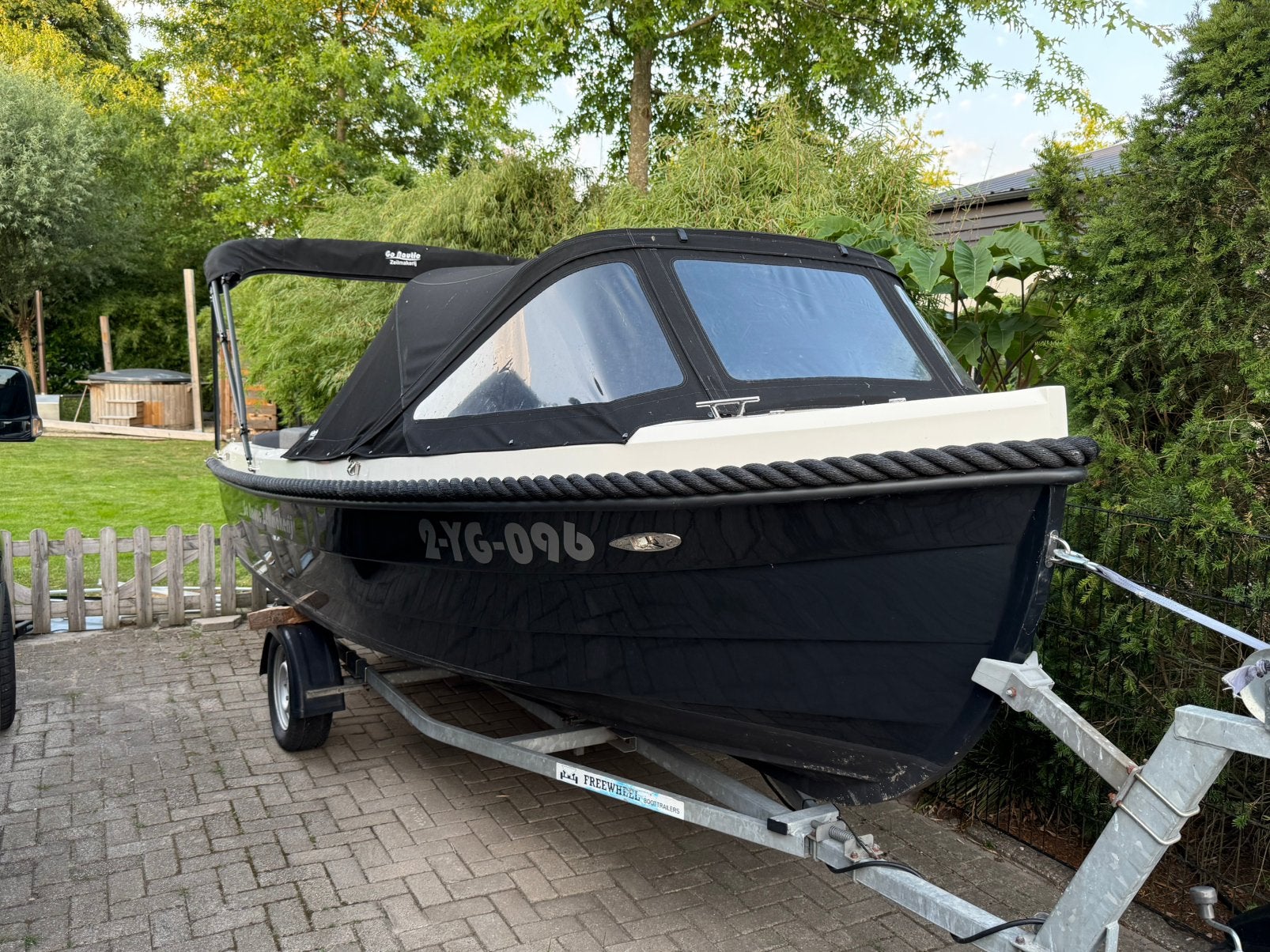 Zeer mooie en complete Sloep met trailer, 5 m, Zo goed als nieuw, 2 m, Rondzit