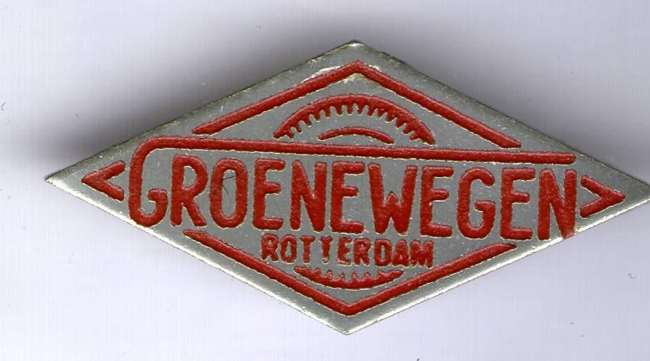 Groenewegen vrachtaanhangers rood op zilverkl broche( A_066), Verzenden, Nieuw, Transport, Speldje of Pin