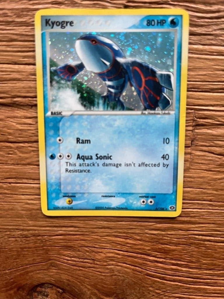 Kyogre holo #6 Pokemon Emerald, Ophalen of Verzenden, Zo goed als nieuw, Losse kaart