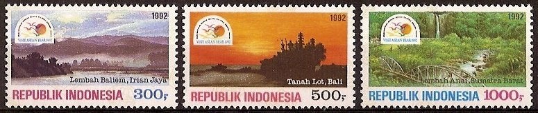 Indonesie Zonnebloem nr 1489/91 postfris 1992, Ophalen of Verzenden, Postfris, Zuidoost-Azië