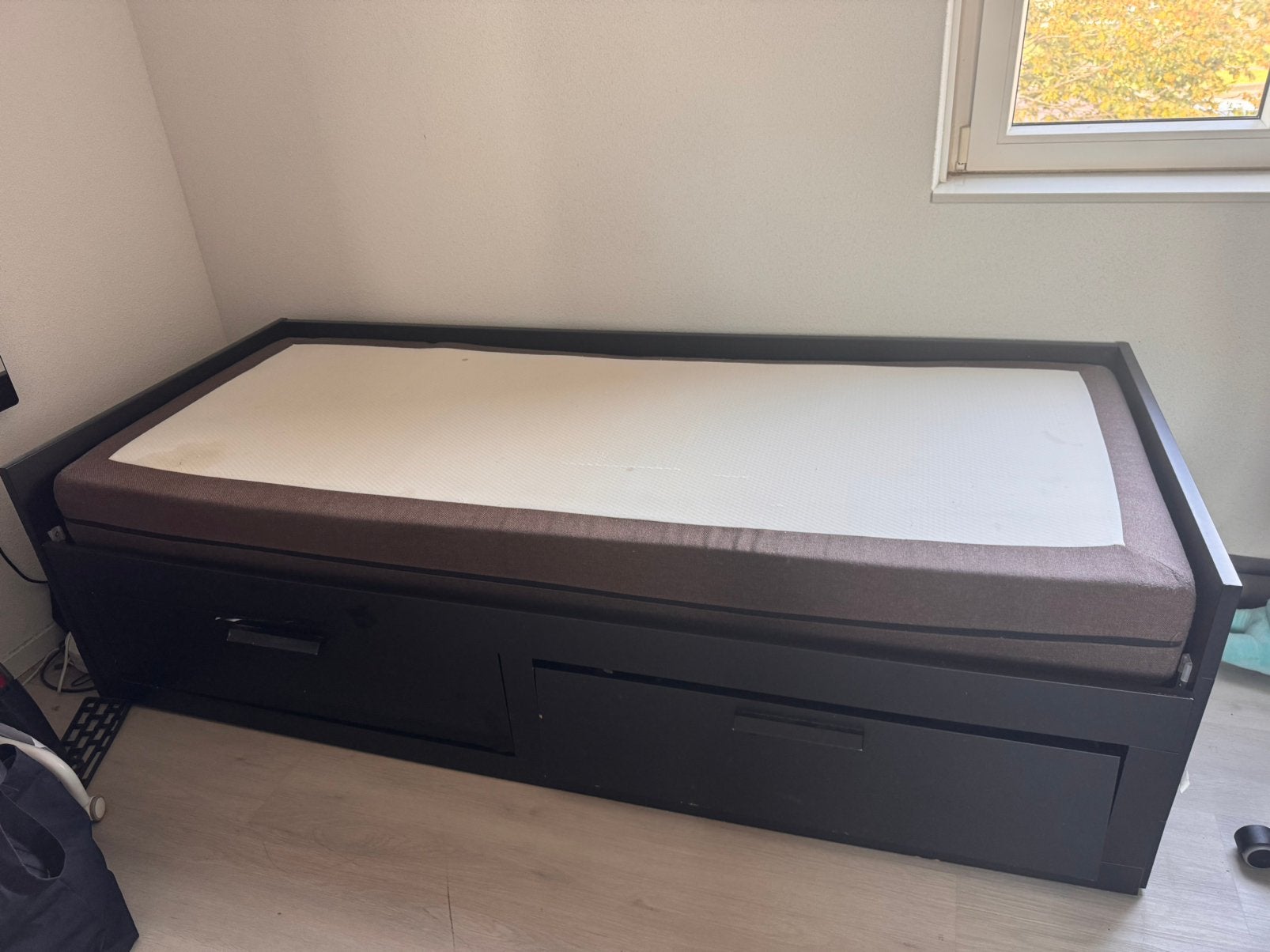 IKEA BRIMNES uitschuifbaar bed – 1- of 2-persoons