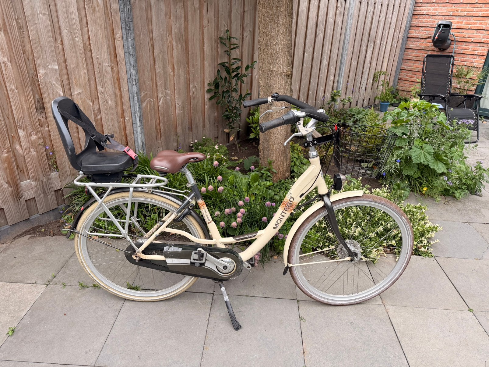 Montego Liberty moederfiets | Yepp achterzitje, Fietsen en Brommers, Fietsen | Dames | Moederfietsen, Gebruikt, Mandje, 50 tot 53 cm