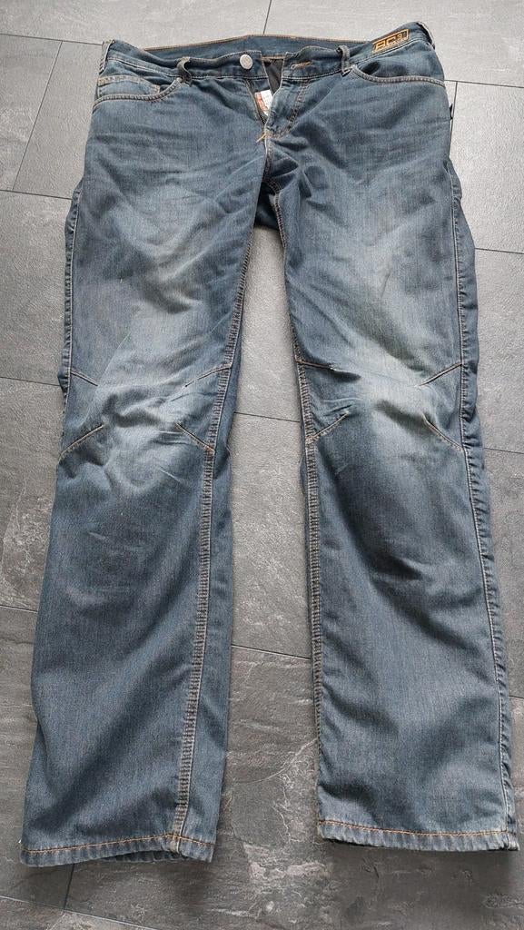 Bering spijkerbroek XL-34, zeer weinig gedragen., Ophalen, Tweedehands, Broek | textiel