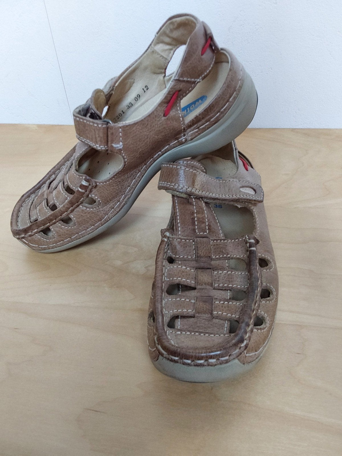 Wolky, Kleding | Dames, Schoenen, Ophalen of Verzenden, Zo goed als nieuw, Zwart, Sneakers of Gympen