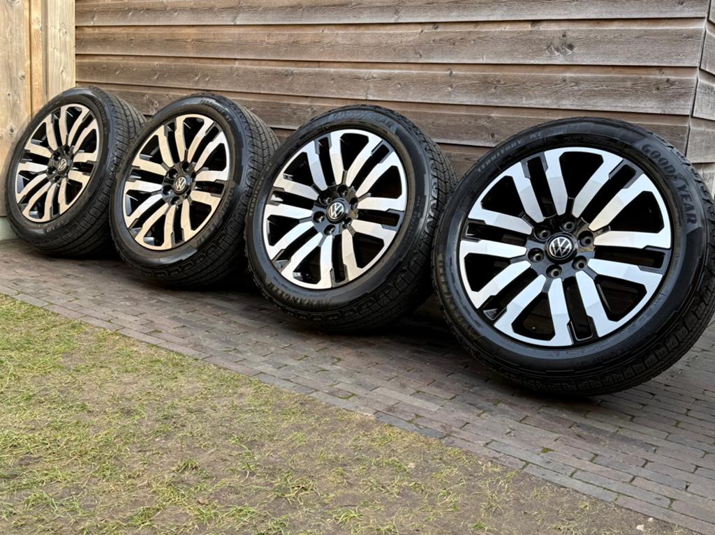 Orig DEMO Volkswagen Amarok Aventura Varberg 21 inch velgen, 275 mm, Banden en Velgen, Nieuw, Terreinwagen