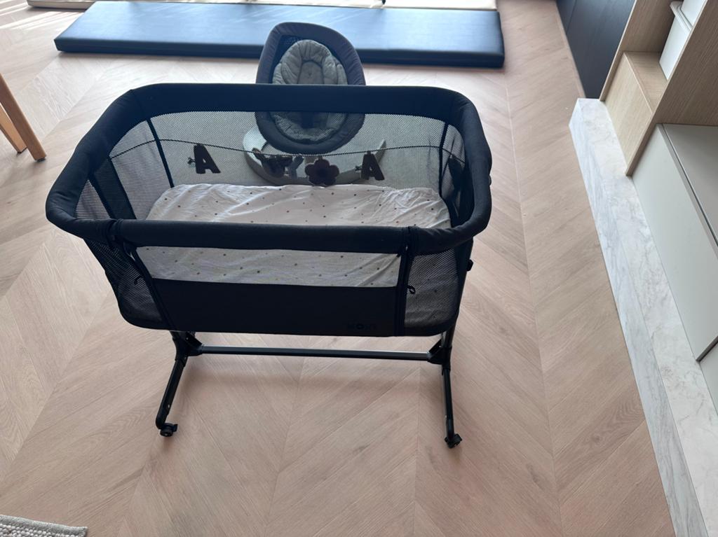 Co-Sleeper Novi met wieltjes en verstelbare hoogte, Ophalen, Zo goed als nieuw, Ledikant