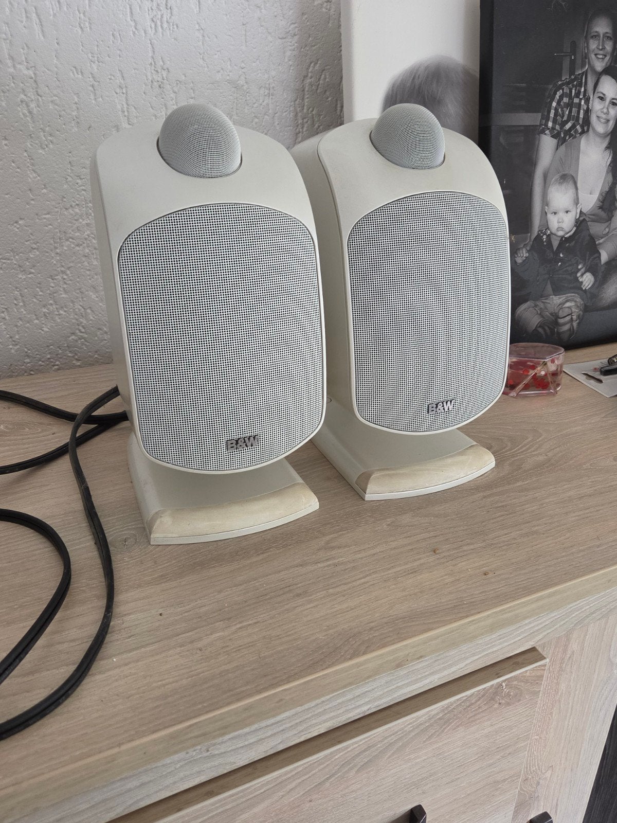 Bowers & Wilkins luidsprekers, Ophalen, Bowers & Wilkins (B&W)