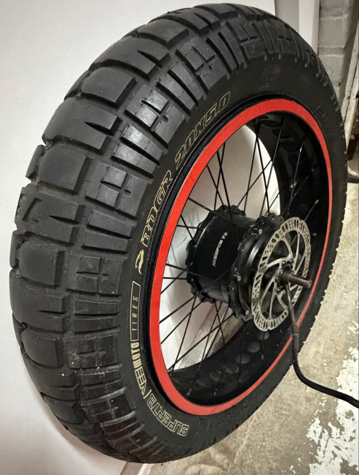 Super73 achterwiel met BDGR band en motor, Ophalen of Verzenden, Zo goed als nieuw, Rubber, Elektrische fiets
