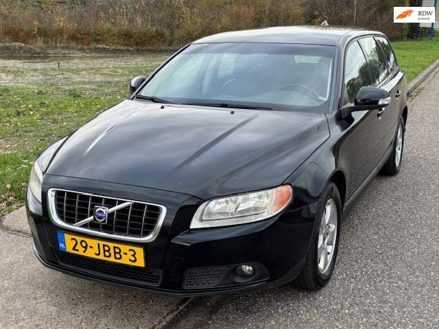 Volvo V70 2.4D Limited Edition Automaat ECC Audio/CD Navigat, Zwart, Euro 4, 750 kg, 5 cilinders