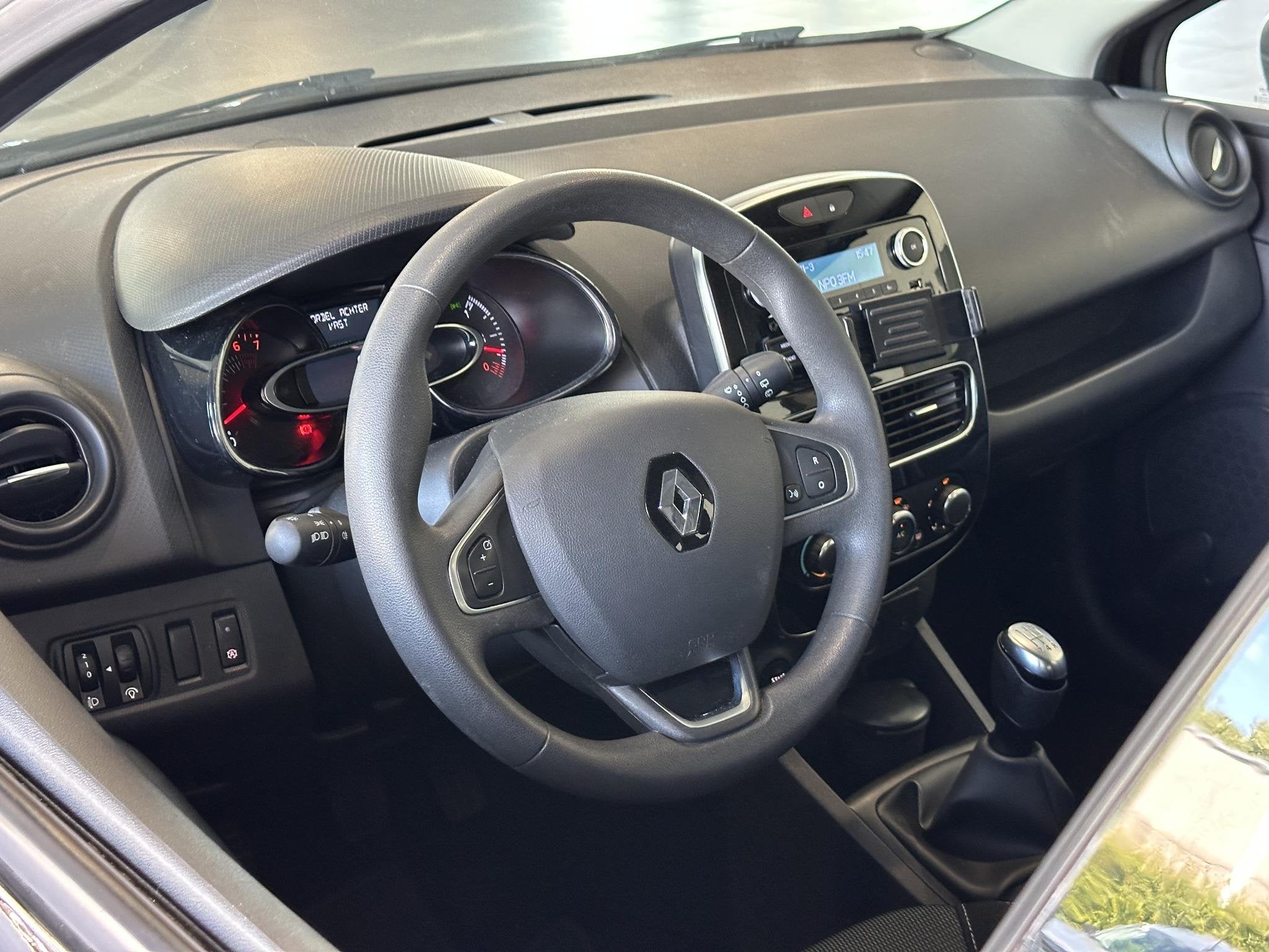 Renault Clio Estate 0.9 TCe Life TREKHAAK | CRUISE CONTROL |, 898 cc, Gebruikt, Met garantie (alle), 1098 kg