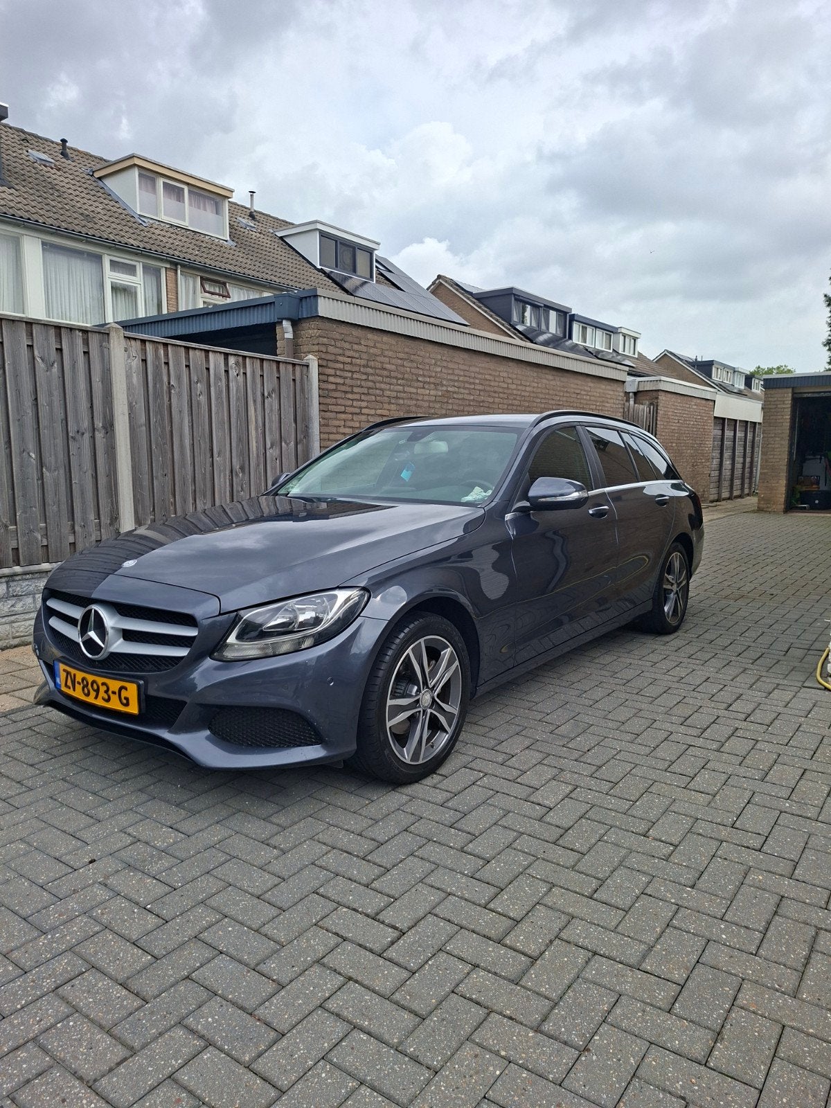 Mercedes-Benz C-Klasse C200 CDI 1.6 100KW Estate 2015 Grijs, 4 cilinders, 1445 kg, 23 km/l, Stationwagon