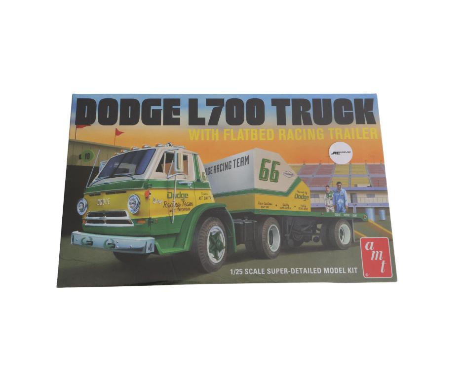AMT 1966 Dodge L700 Truck w/Flatbed Racing, Overige merken, Groter dan 1:32, Nieuw, Ophalen of Verzenden