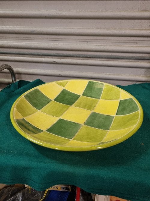 fruitschaal geel groen aardewerk, groot, Ophalen of Verzenden, 'T Olde Gre-j, Info@toldegrej.nl, Endepoelstraat 20f Didam