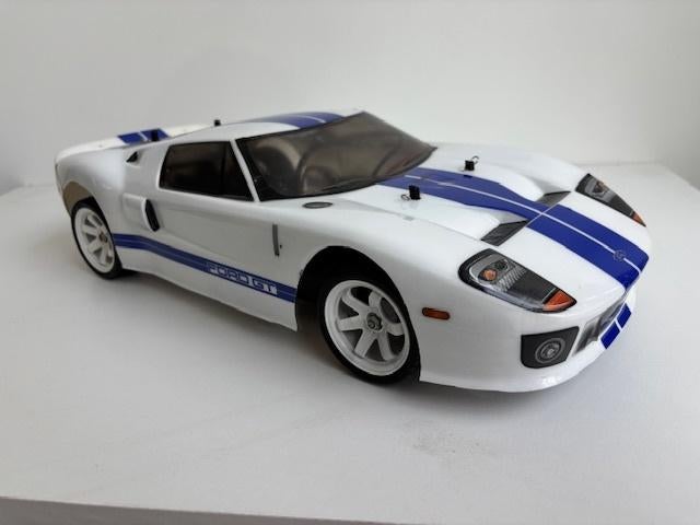 Te koop: Ford GT op een z.g.a.n. Tamiya TT-01 chassis, Hobby en Vrije tijd, Modelbouw | Radiografisch | Auto's, Gebruikt, Auto onroad