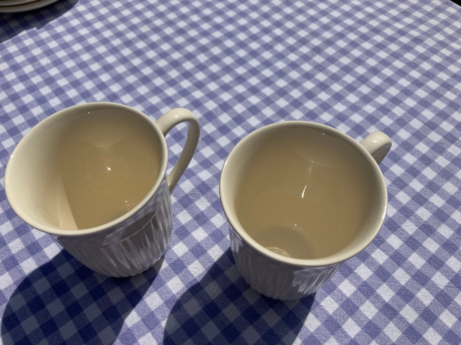 Wedgwood Edme mokken - 2 stuks, Keramiek, Zo goed als nieuw, Wedgwood, Mok
