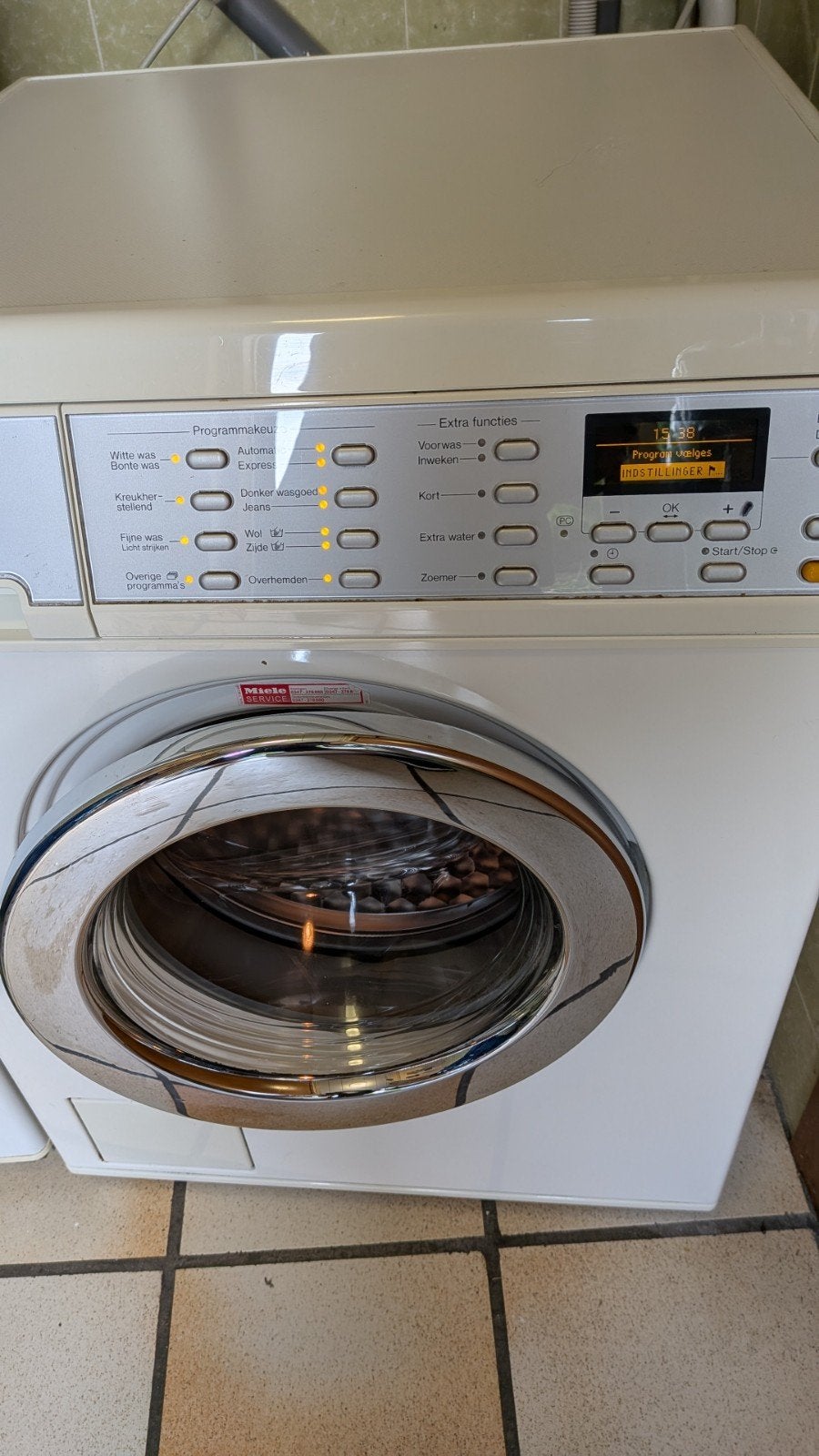 Miele wasmachine SOFTCARE W5963, Ophalen, Kort programma, 85 tot 90 cm, 1200 tot 1600 toeren