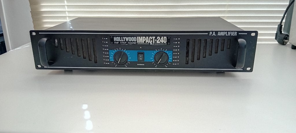 Hollywood versterker + karaokeset bluetooth met 2 microfoons, Overige merken, Refurbished, Ophalen of Verzenden, 120 watt of meer