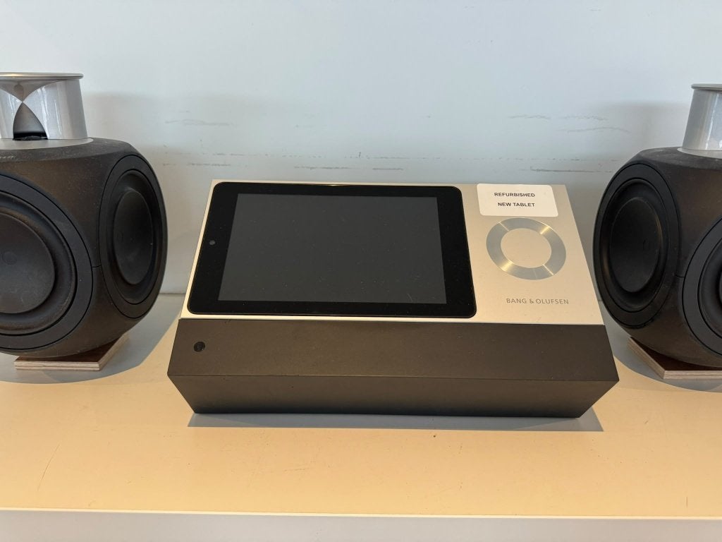 Beosound Moment (refurbished) B&O Bang en Olufsen, Ophalen, Info@bang-olufsen.dk, Zo goed als nieuw, Zonder harde schijf