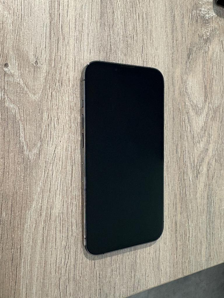 iPhone 13 Pro zwart, 256 GB geen gebruikerssporen, Telecommunicatie, Mobiele telefoons | Apple iPhone, Zwart, Zo goed als nieuw