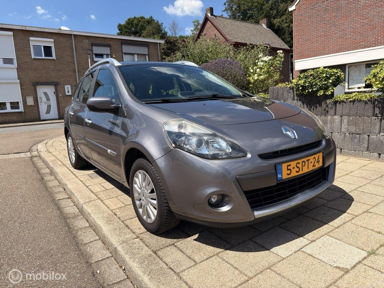Renault Clio Estate 1.2 TCE Collection, Auto's, Euro 5, Gebruikt, 4 cilinders, 1095 kg
