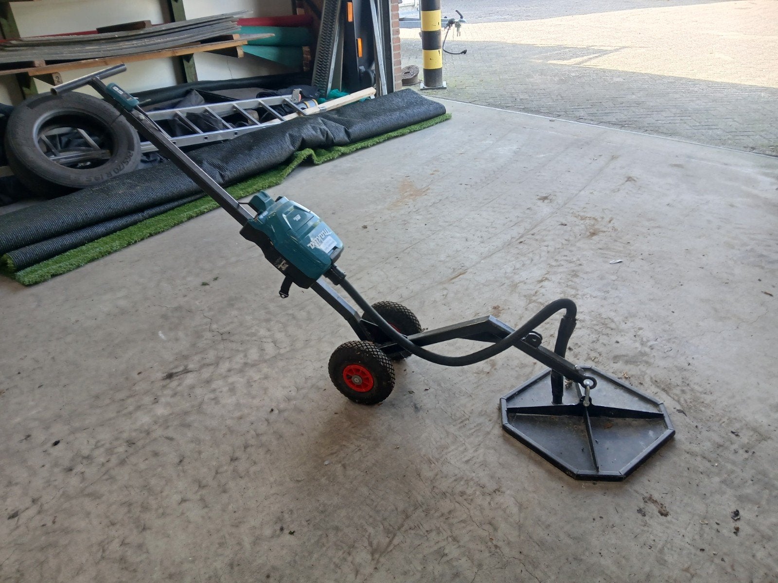 tegel vacuum makita zuignap, Ophalen, Zo goed als nieuw, Overige typen, Makita