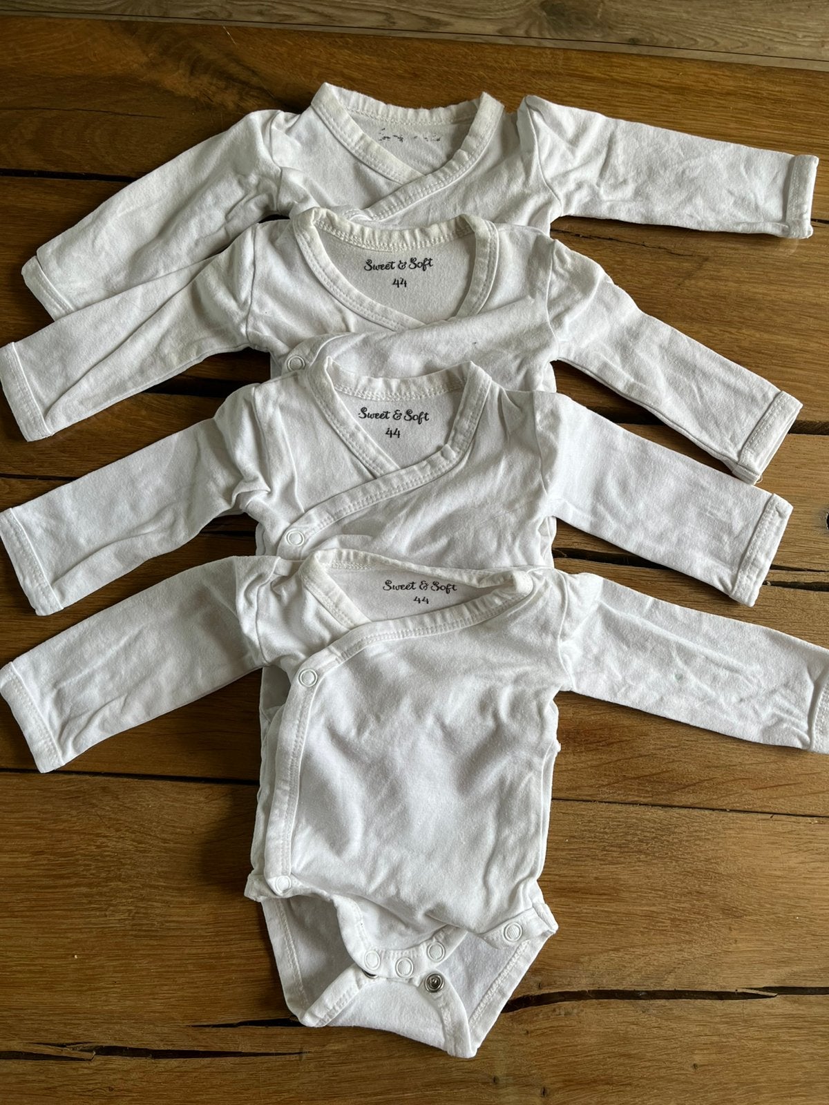 Romper maat 44, Kinderen en Baby's, Babykleding | Prematuur, Ophalen of Verzenden, Gebruikt, Jongetje of Meisje, Nacht- of Onderkleding