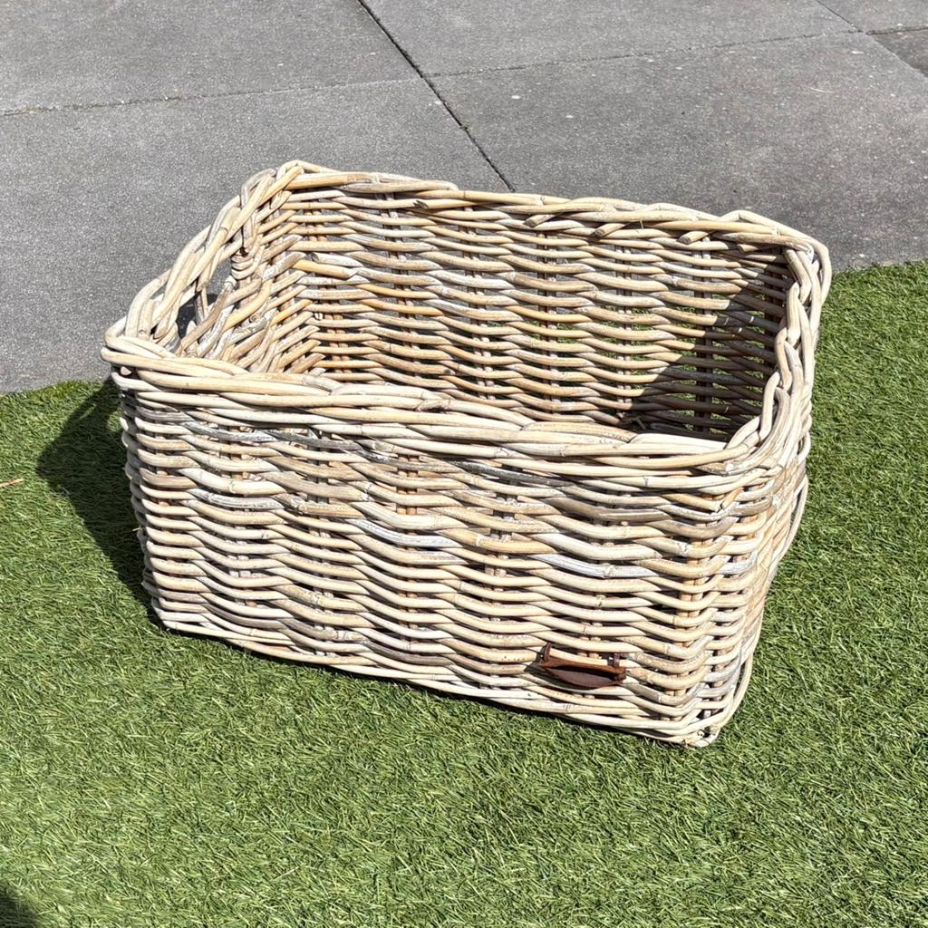 Rotan Fietsmand - Stijlvol en Praktisch, Fietsen en Brommers, Fietsaccessoires | Fietsmanden, Ophalen, Gebruikt, Fietsmand