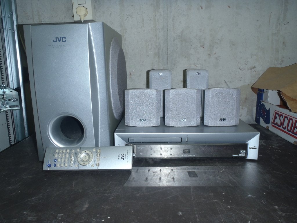 JVC Home Cinema-set 5.1 XV-THA5R, Ophalen, JVC, 70 watt of meer, 5.1-systeem