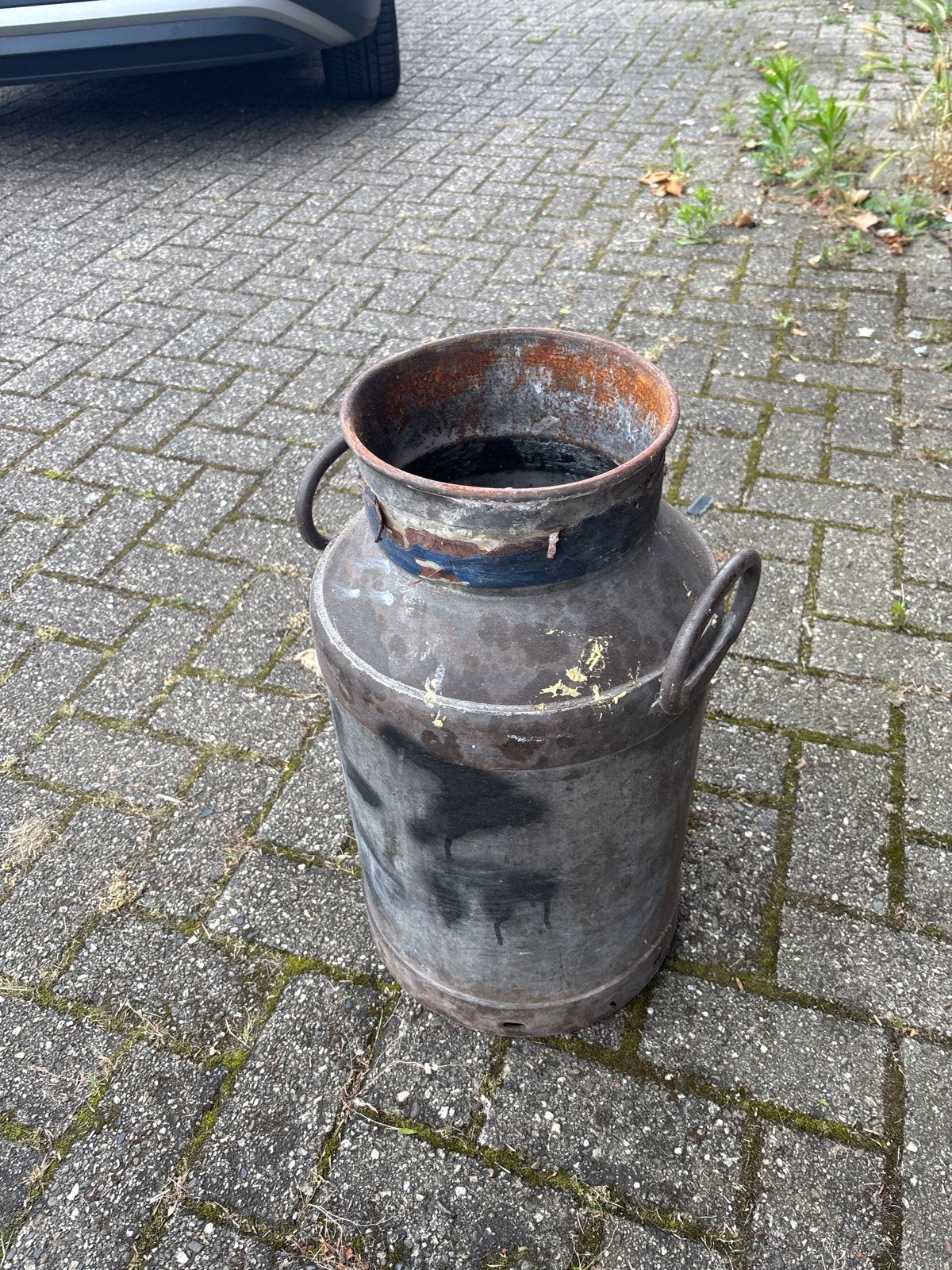 Antieke melkbus voor decoratie of carbid schieten, Ophalen