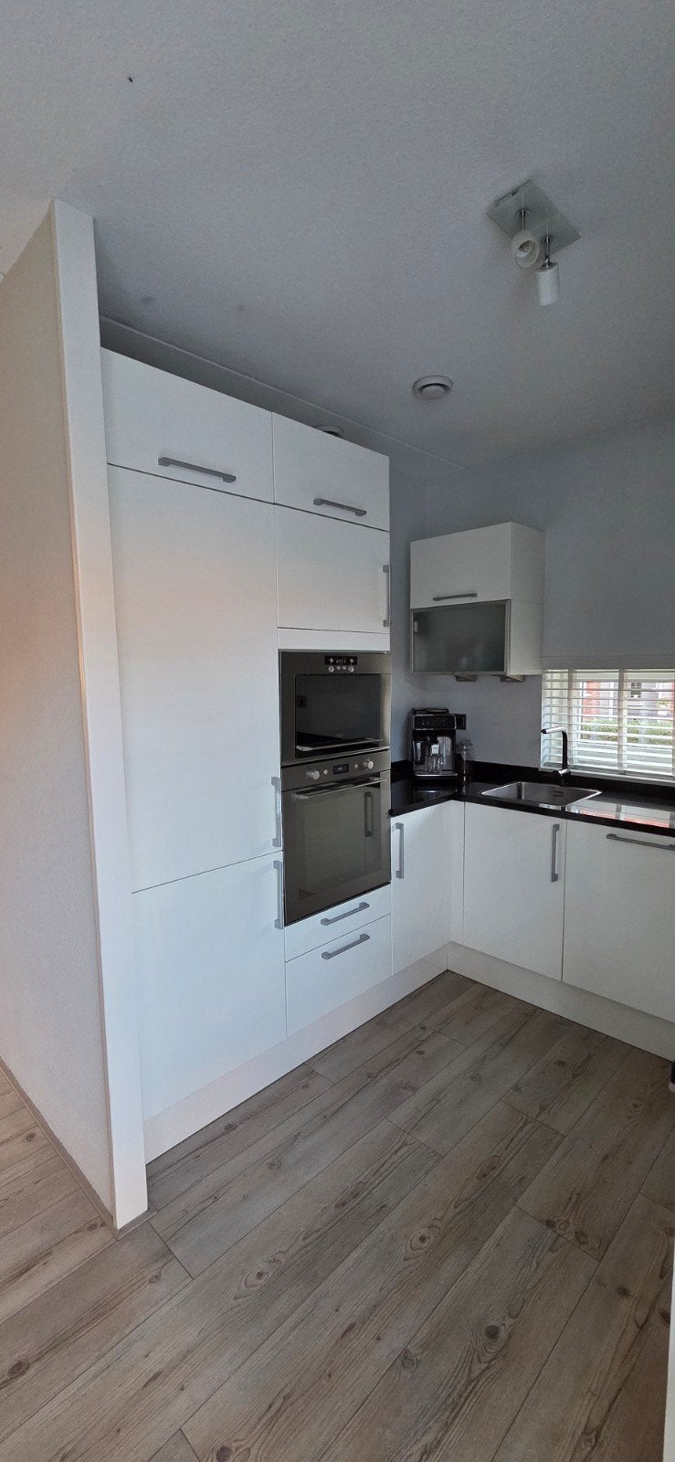 Häcker Rio keuken met Bauknecht, Bosch apparatuur, Huis en Inrichting, Keuken | Complete keukens, Ophalen, Gebruikt, Composiet