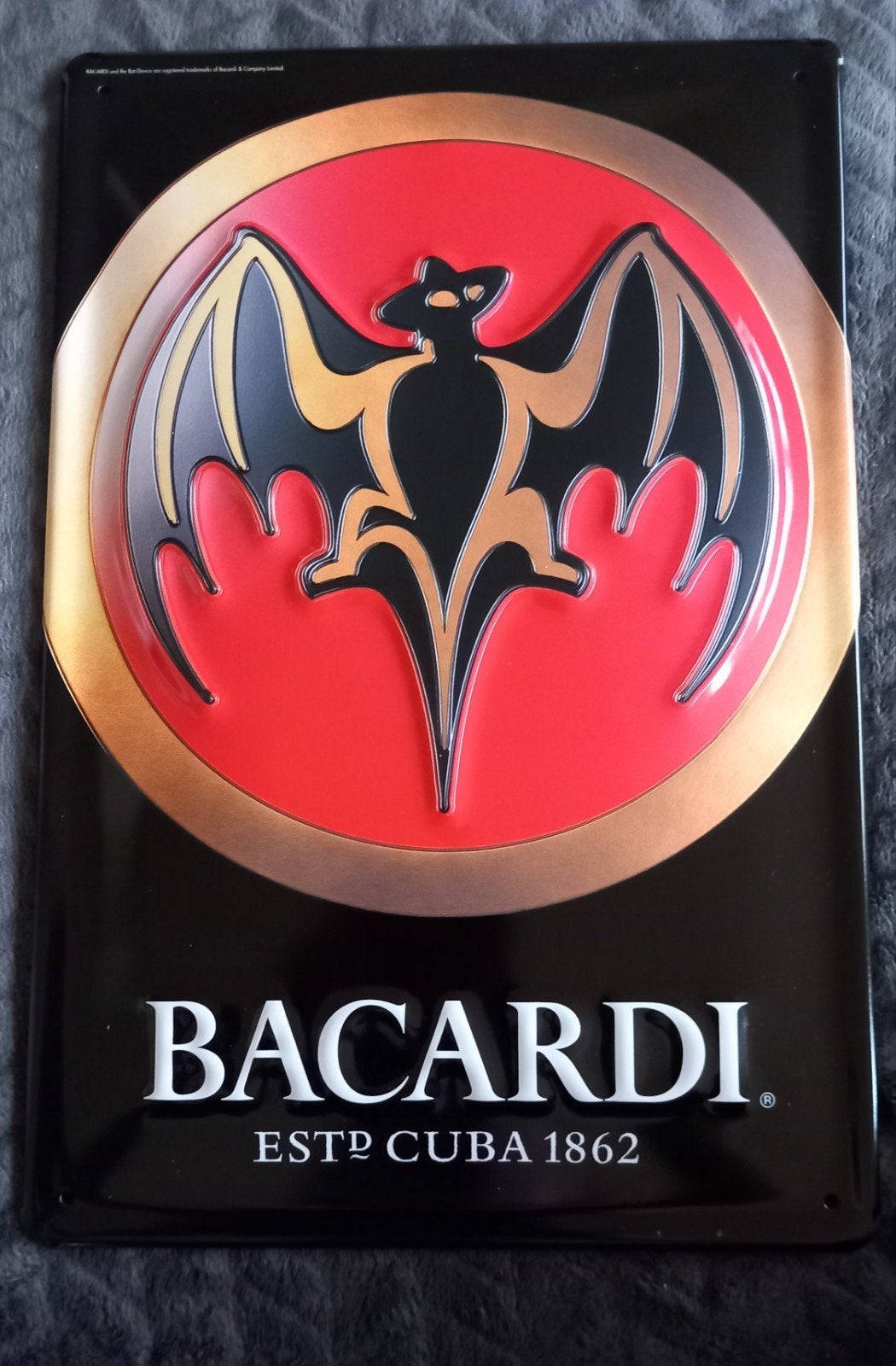 NIEUW Metalen Bacardi Reclame Bord met Reliëf 3D Retro Look, Ophalen of Verzenden, Zo goed als nieuw, Reclamebord