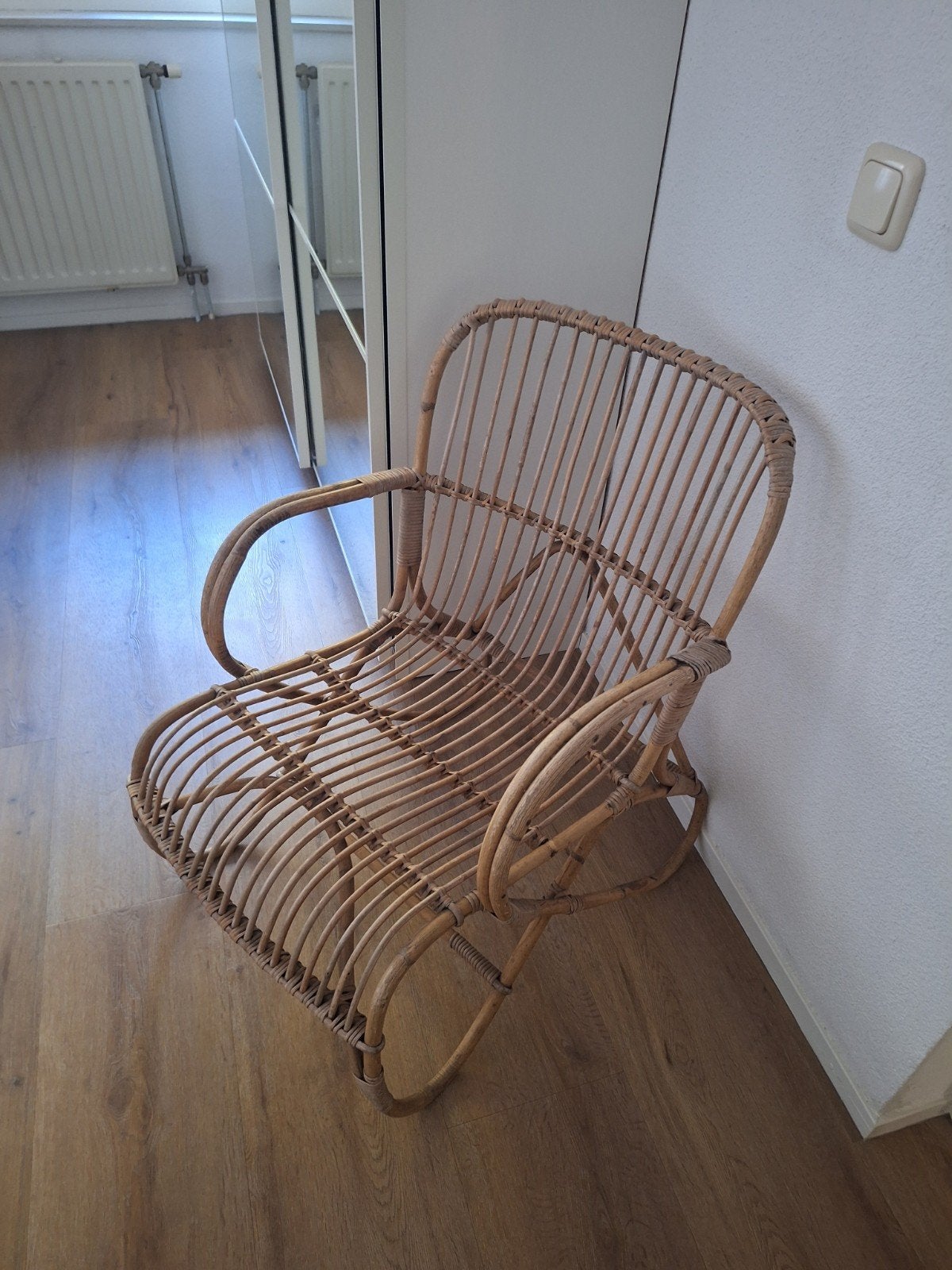 Vintage rotan stoel - perfect voor een bohemian interieur, Huis en Inrichting, Ophalen, Gebruikt, Bruin, Riet of Rotan