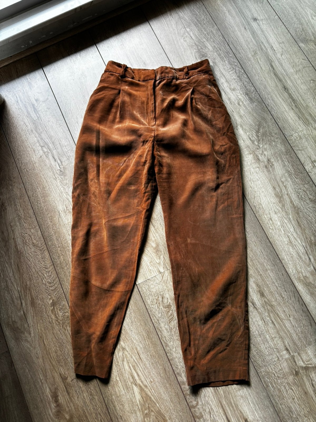 modekleur bruine barrel / pantalon / broek dames maat s Zara, Kleding | Dames, Bruin, Ophalen of Verzenden, Maat 36 (S), Lang