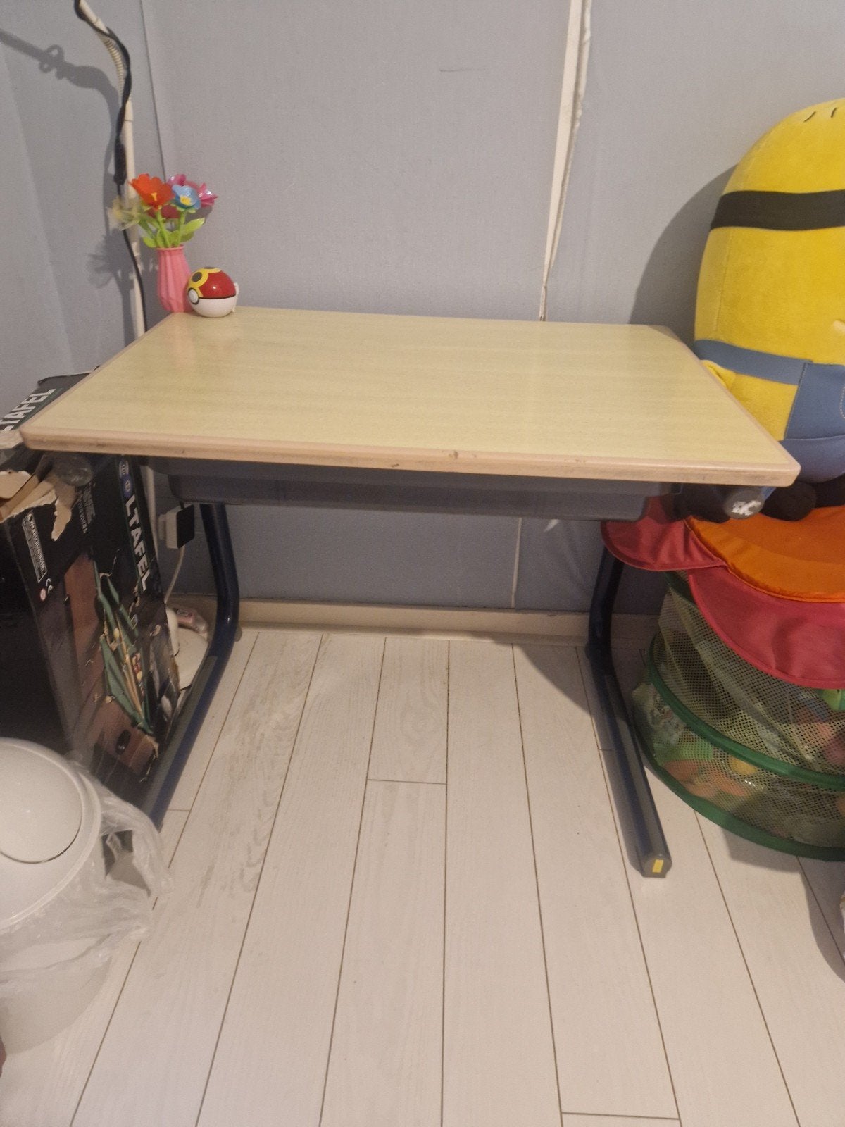 schooltafel met stoel voor kinderen, Ophalen, Gebruikt, Tafel(s) en Stoel(en)