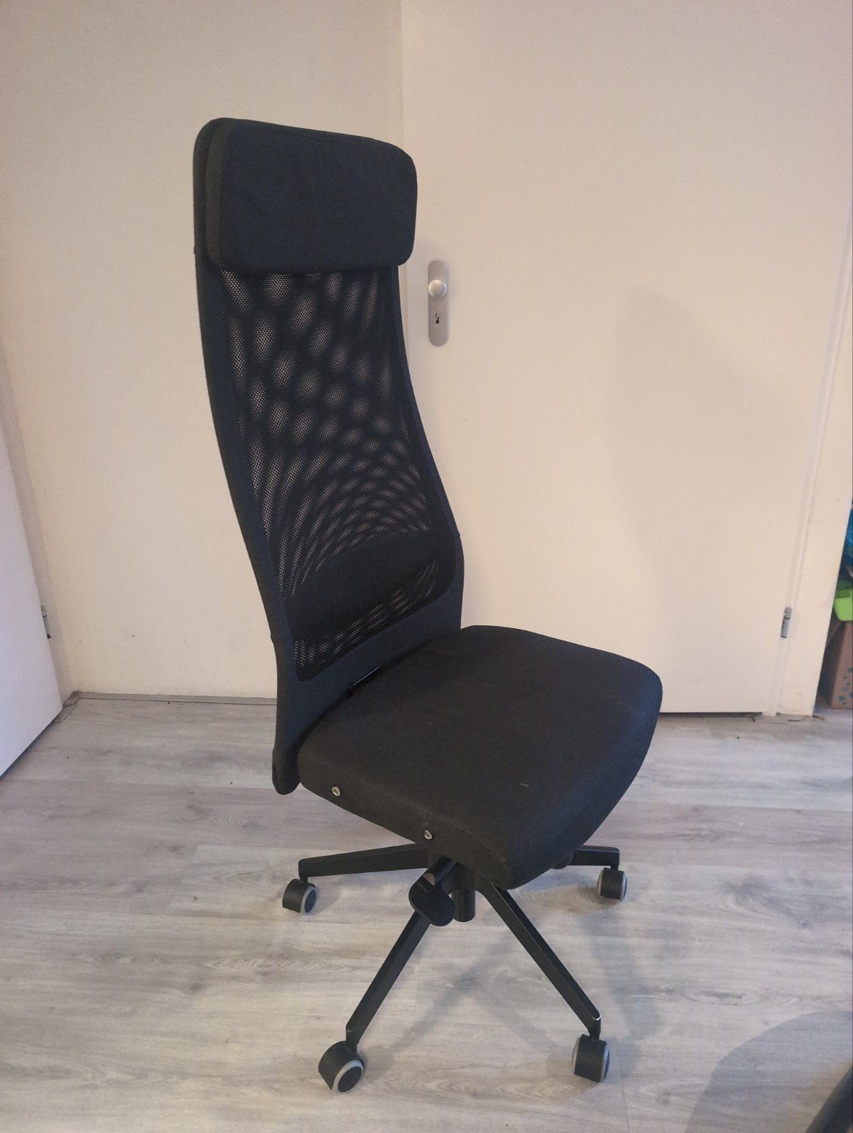 Ikea bureaustoel met armleuningen, Ophalen, Gebruikt, Zwart, Bureaustoel