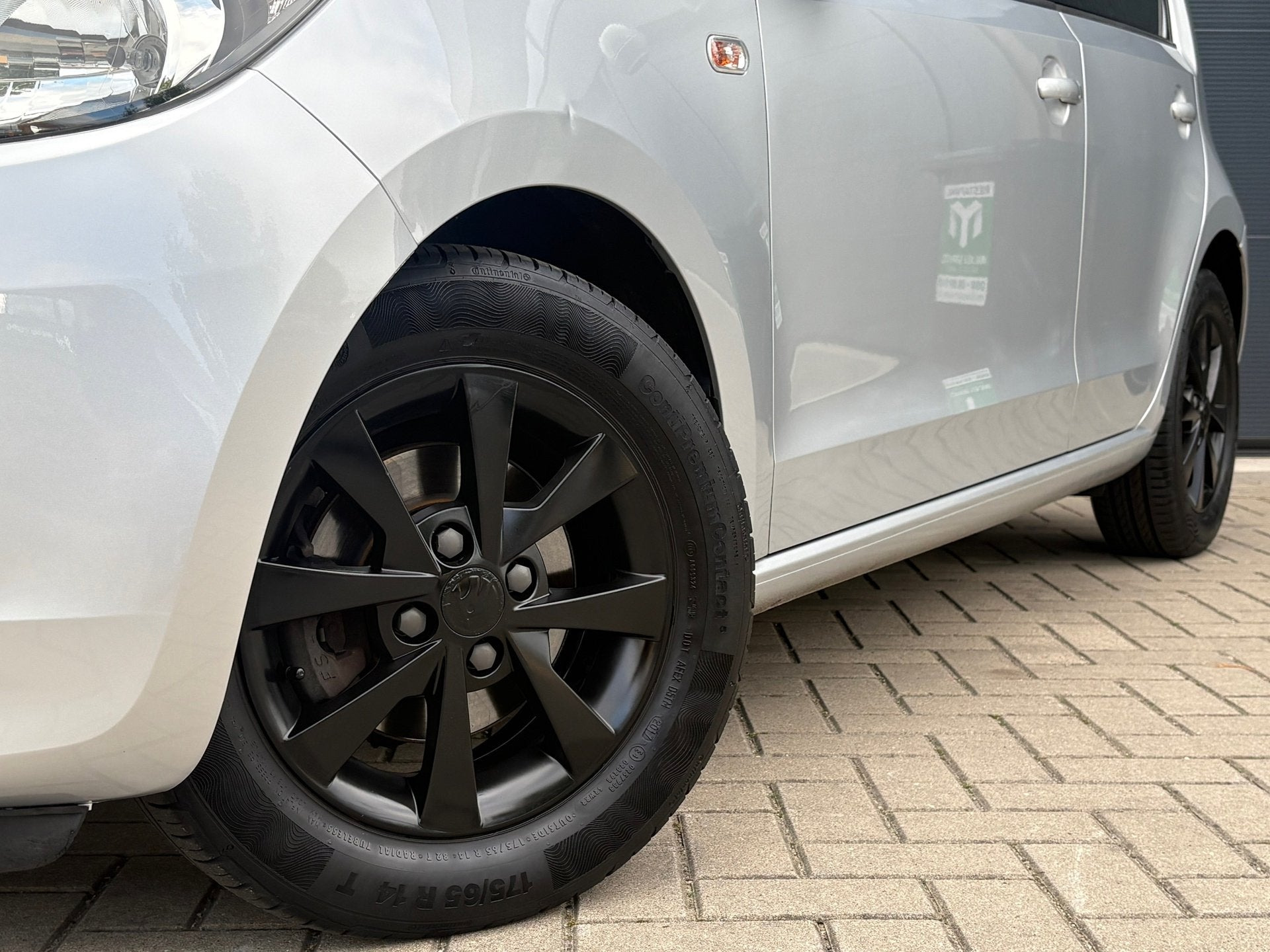 Skoda Citigo 1.0 - Airco-Cruise-DealerOnderhouden-Lichtmetal, Auto's, Voorwielaandrijving, Euro 5, Gebruikt, 840 kg