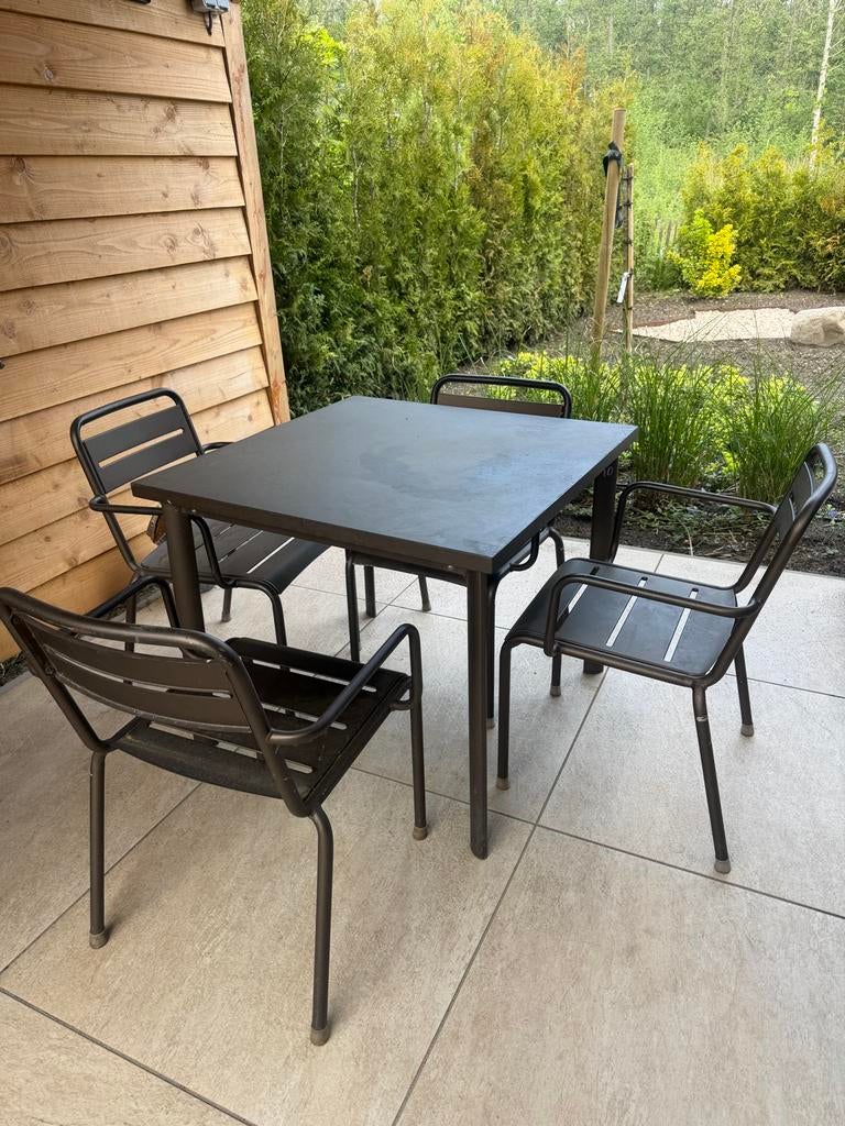 Emu tuinset: tafel en 4 stoelen, Made in Italy, Tuin en Terras, Gebruikt, Eettafel, Ophalen of Verzenden, Tuinset