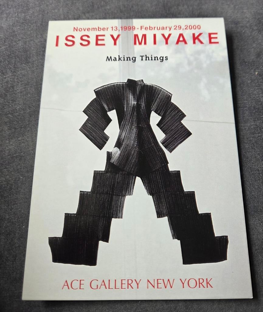 Issey Miyake: Making Things, Verzamelen, Verzenden, 1980 tot heden, Ongelopen, Overige thema's