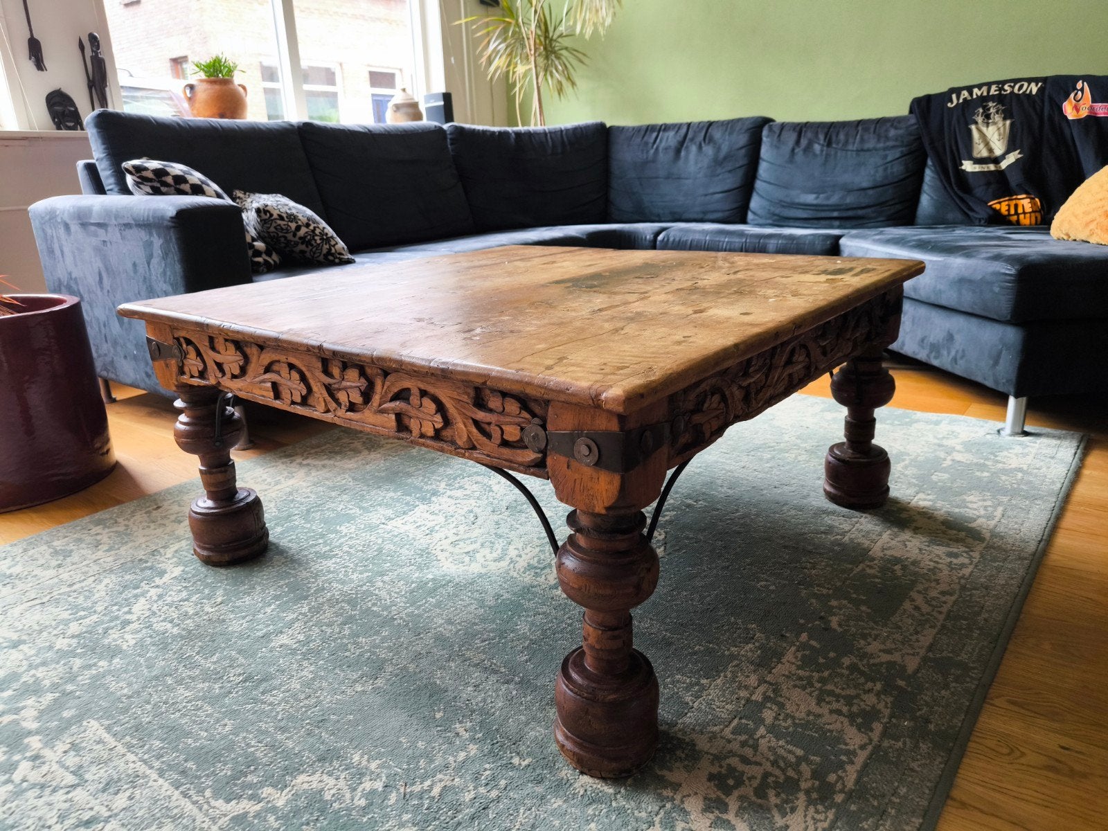 Vierkante salontafel, Ophalen, Vierkant, Antiek, Indiaas, Bohemian, Rustiek, Koloniaal, Robuust, Vintage, Zo goed als nieuw