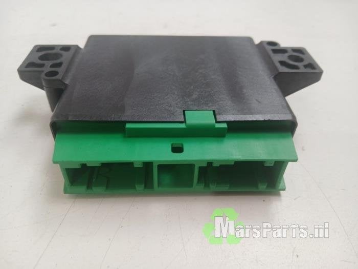 PDC Module van een Peugeot 508