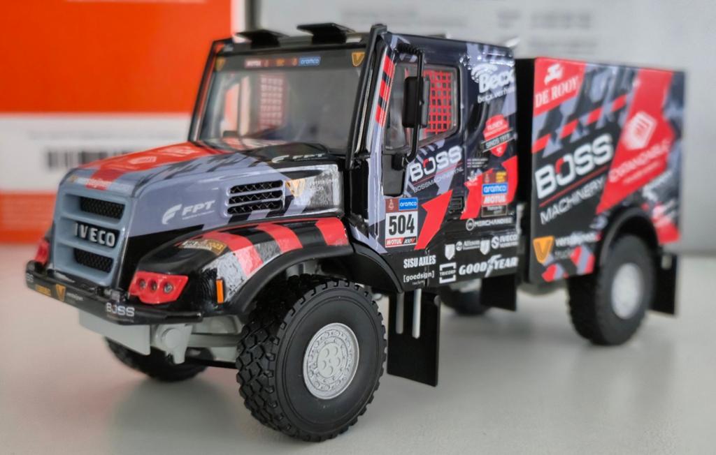 Wsi Iveco T Boss M Team De Rooy #504 Vick Versteijnen 2023, Hobby en Vrije tijd, Modelauto's | 1:50, Ophalen of Verzenden, Zo goed als nieuw