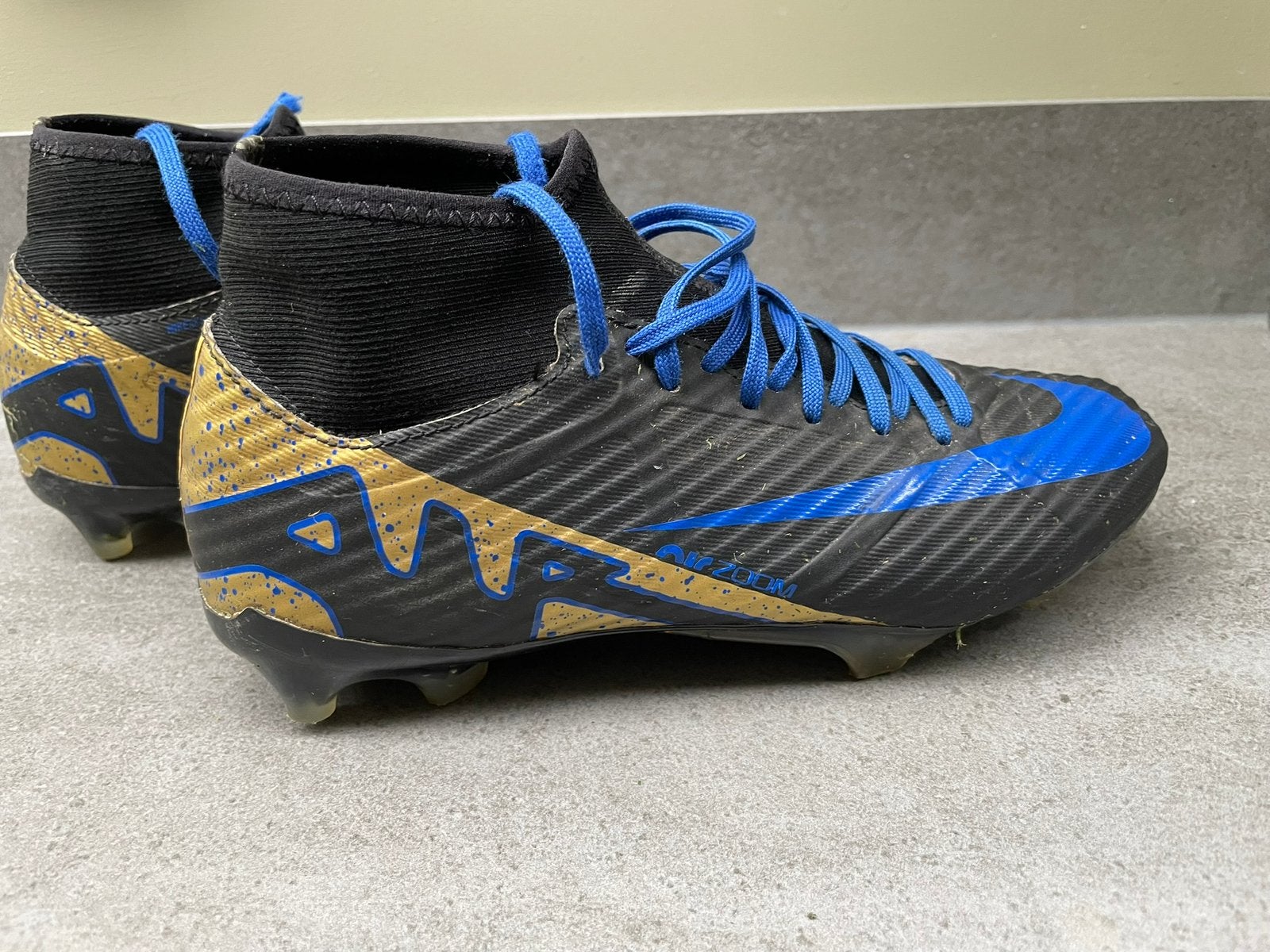 Nike air mercurial zoom maat 38,5 custom, Maat XS of kleiner, Ophalen of Verzenden, Gebruikt, Schoenen