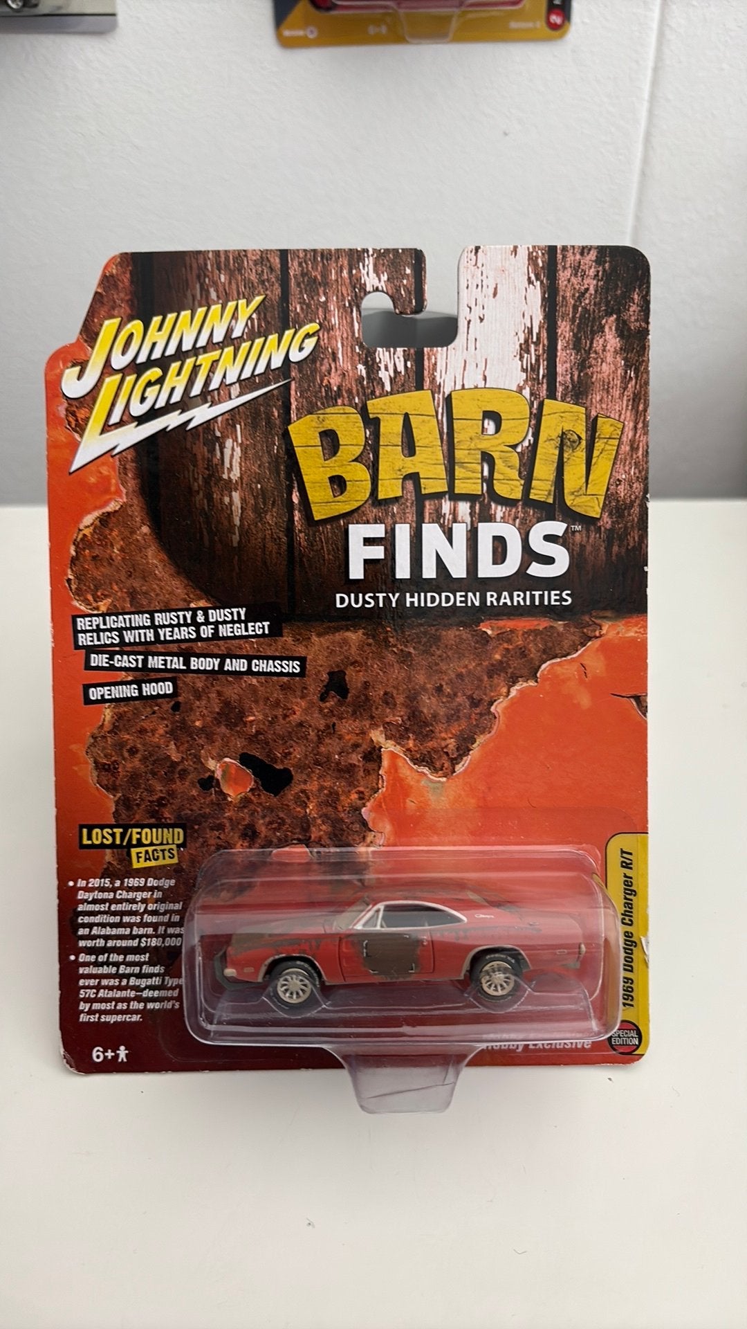 Johnny Lightning 1969 Dodge Charger R/T 1/64, Ophalen of Verzenden, Nieuw, Auto