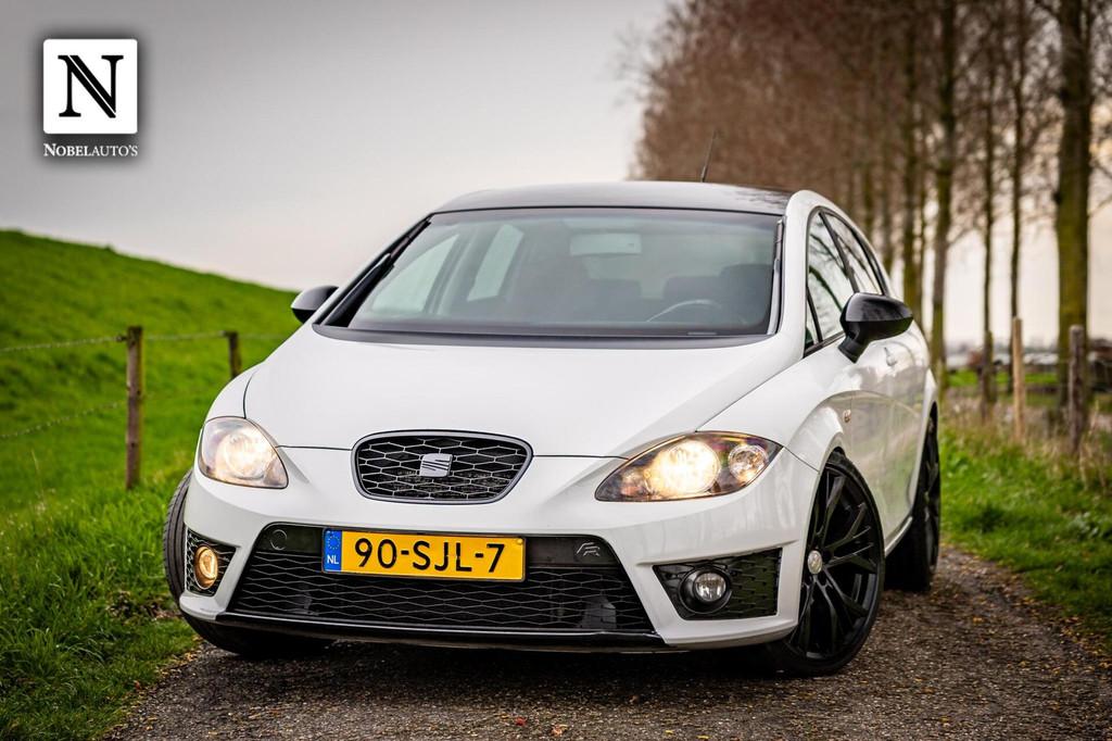 Seat Leon 1.8 TFSI FR | Automaat | Nap | 19 inch | Verlaagd, Auto's, Euro 5, 15 km/l, Gebruikt, 4 cilinders