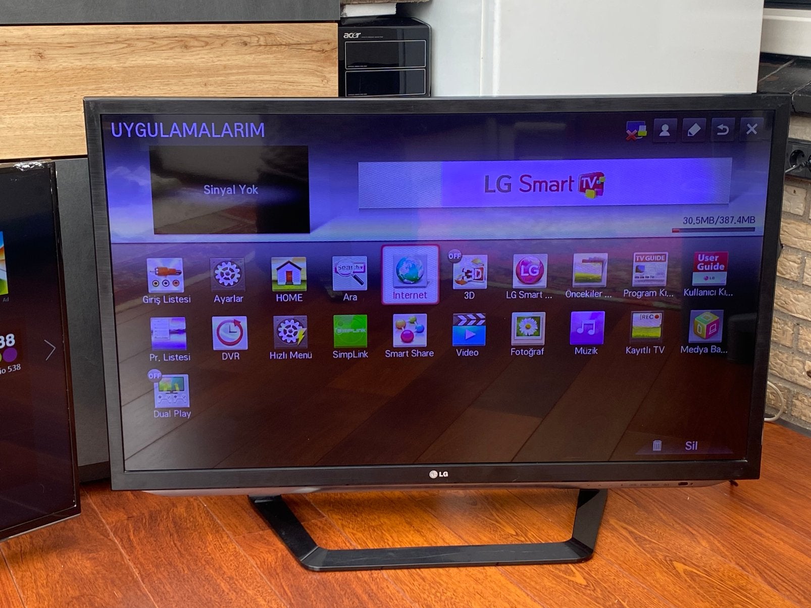 Twee televisies: LG 42LM620S en Samsung UE40H5500, Ophalen of Verzenden, 100 Hz, 100 cm of meer, Full HD (1080p)