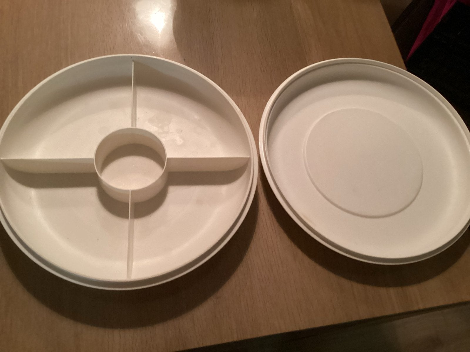 Tupperware Hapjes Schaal - Ideaal voor Feestjes en Snacks, Ophalen of Verzenden, Gebruikt, Wit, Schaal