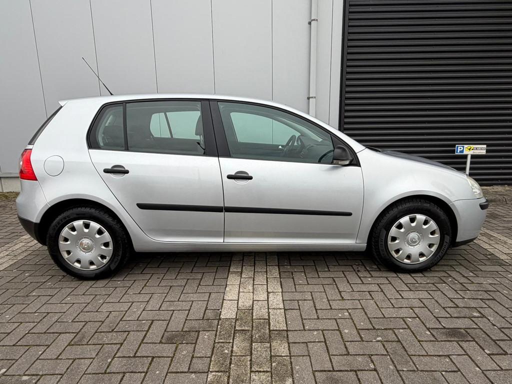 Volkswagen Golf 1.9 TDI Trendline Airco nieuwe koppeling nie, Auto's, Voorwielaandrijving, Gebruikt, 4 cilinders, Origineel Nederlands