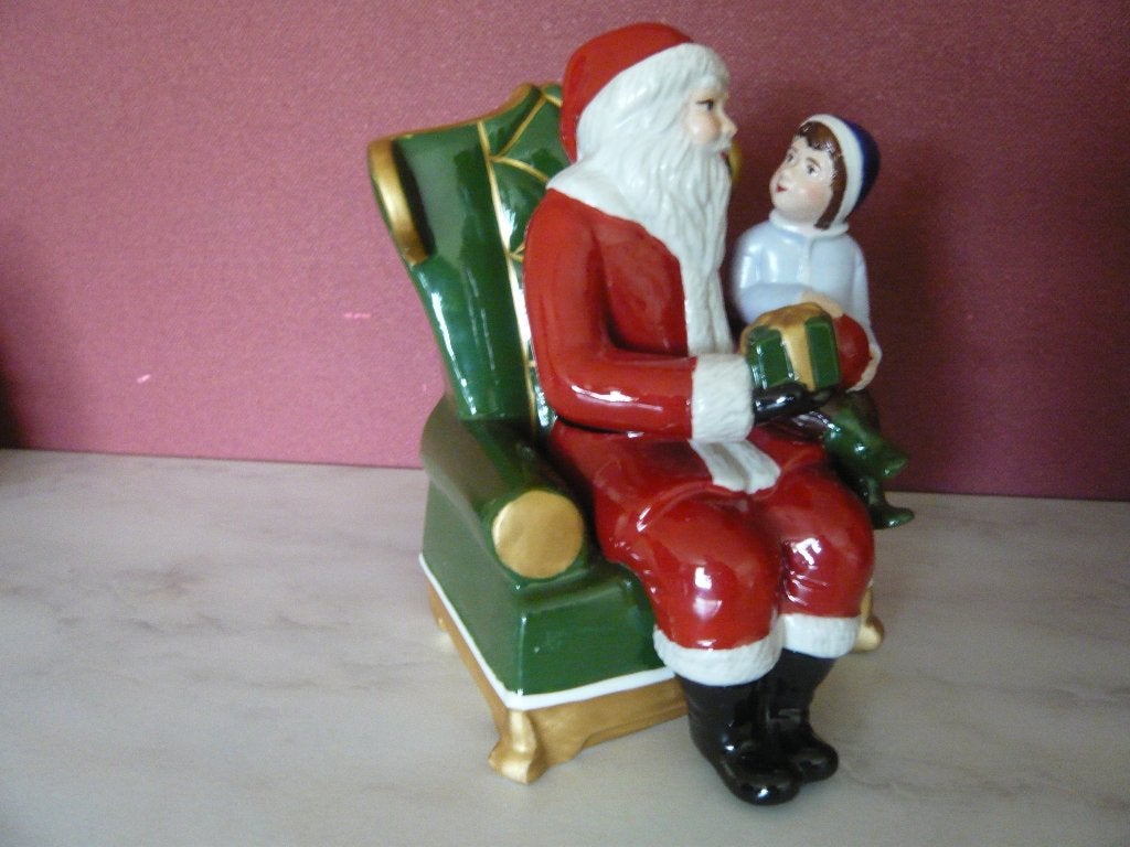 Villeroy & Boch speeldoos Xmas Toys kerstman op stoel 15cm, Ophalen of Verzenden, Nieuw