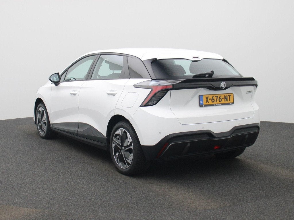 MG 4 Standard 51 kWh | 7 jaar Garantie | Parkeersensoren | S, Auto's, MG, Automaat, 12 maanden, Wit, Ford A1 Occasion